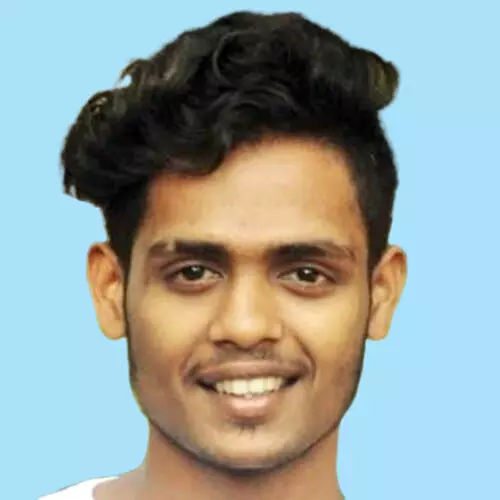 വി​ഷം അ​ക​ത്ത് ചെ​ന്ന് ചി​കി​ത്സ​യി​ലാ​യി​രു​ന്ന യു​വാ​വ് മ​രി​ച്ചു