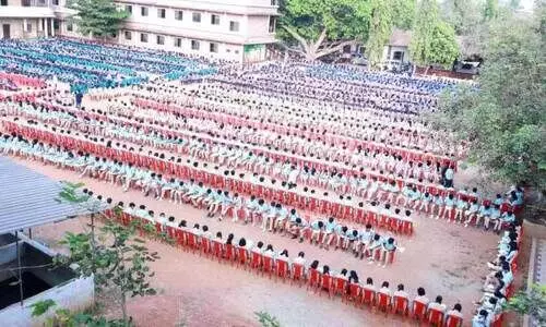 ഗാന്ധിമുഖം വരച്ച് ലോക റെക്കോഡിലേക്ക്