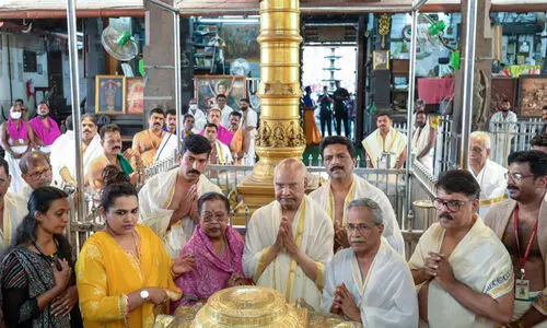 മുന്‍ രാഷ്ട്രപതി രാംനാഥ് കോവിന്ദ് ഗുരുവായൂര്‍ ക്ഷേത്ര ദര്‍ശനം നടത്തി