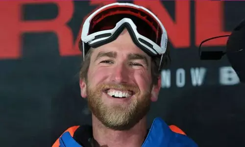 ഫ്രീ സ്‌കീയിങ് ലോക ചാമ്പ്യൻ സ്‌മൈൻ ഹിമപാതത്തിൽ മരിച്ചു