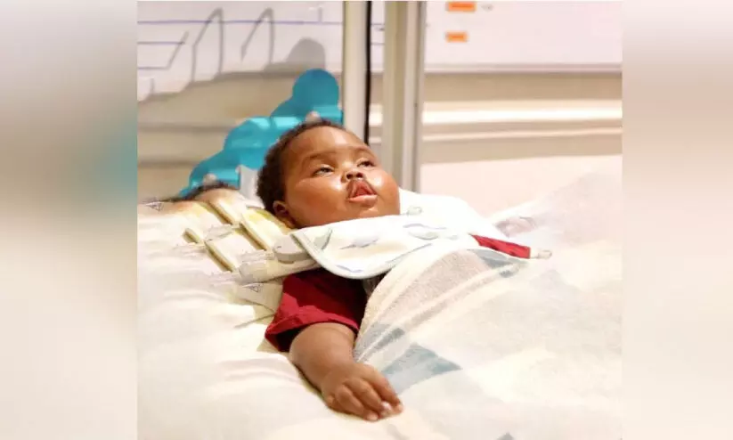 കരുണക്കടലൊഴുകി; ഒന്നര വയസ്സുകാരനുവേണ്ടി സ്വരൂപിച്ചത് പതിനാലര കോടി രൂപ കരുണക്കടലൊഴുകി; ഒന്നര വയസ്സുകാരനുവേണ്ടി സ്വരൂപിച്ചത് പതിനാലര കോടി രൂപ