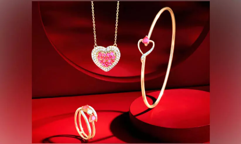 ‘ഹാര്ട്ട് ടു ഹാര്ട്ട്’ ജ്വല്ലറി കലക്ഷനുമായി മലബാര് ഗോള്ഡ് ‘ഹാര്ട്ട് ടു ഹാര്ട്ട്’ ജ്വല്ലറി കലക്ഷനുമായി മലബാര് ഗോള്ഡ്