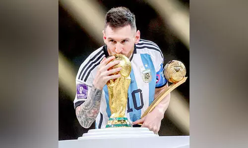 ‘ആ മനോഹര സ്റ്റേഡിയത്തിൽ കപ്പ് തിളങ്ങുന്നത് ഞാൻ കണ്ടു’ ‘ആ മനോഹര സ്റ്റേഡിയത്തിൽ കപ്പ് തിളങ്ങുന്നത് ഞാൻ കണ്ടു’