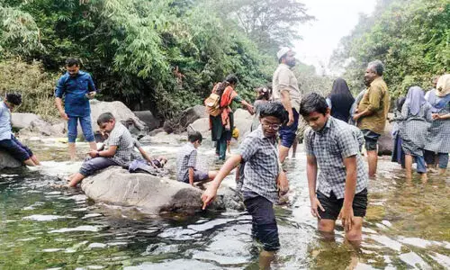 Vallikappatta Blind School Students vitisted T.K. Colony