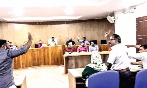 Govt-opposition clash in Ponnani Municipality