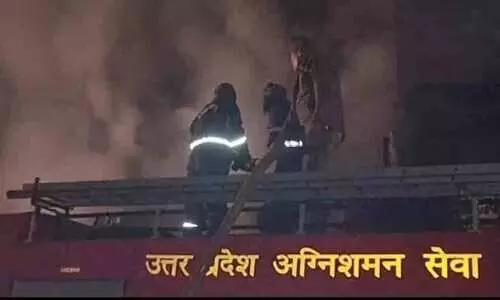 മഥുരയിലെ വസ്ത്രശാലയിൽ വൻ തീപിടിത്തം; ലക്ഷങ്ങളുടെ നഷ്ടം