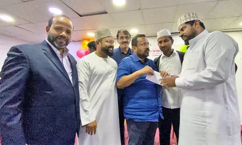 ജ​പ്തി​യു​ടെ മ​റ​വി​ല്‍ നി​ര​പ​രാ​ധി വേ​ട്ട; എ​സ്‌.​ഐ.​സി നേ​താ​ക്ക​ൾ മ​ന്ത്രി​യെ ക​ണ്ടു