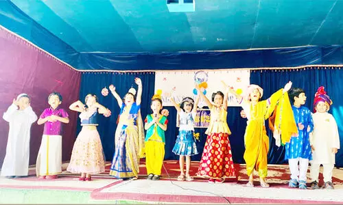 ഇ​ന്ത്യ​ൻ സ്കൂ​ൾ തും​റൈ​ത്ത്​ റി​പ്പ​ബ്ലി​ക് ദി​നം ആ​ഘോ​ഷി​ച്ചു