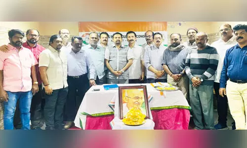 മ​ഹാ​ത്മാ​ഗാ​ന്ധി​യു​ടെ ര​ക്ത​സാ​ക്ഷി​ത്വ ദി​നം ആ​ച​രി​ച്ചു