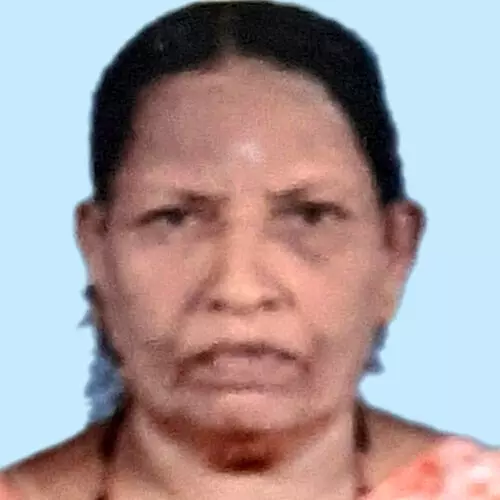 ഓ​മ​ന​ക്കു​ഞ്ഞ​മ്മ