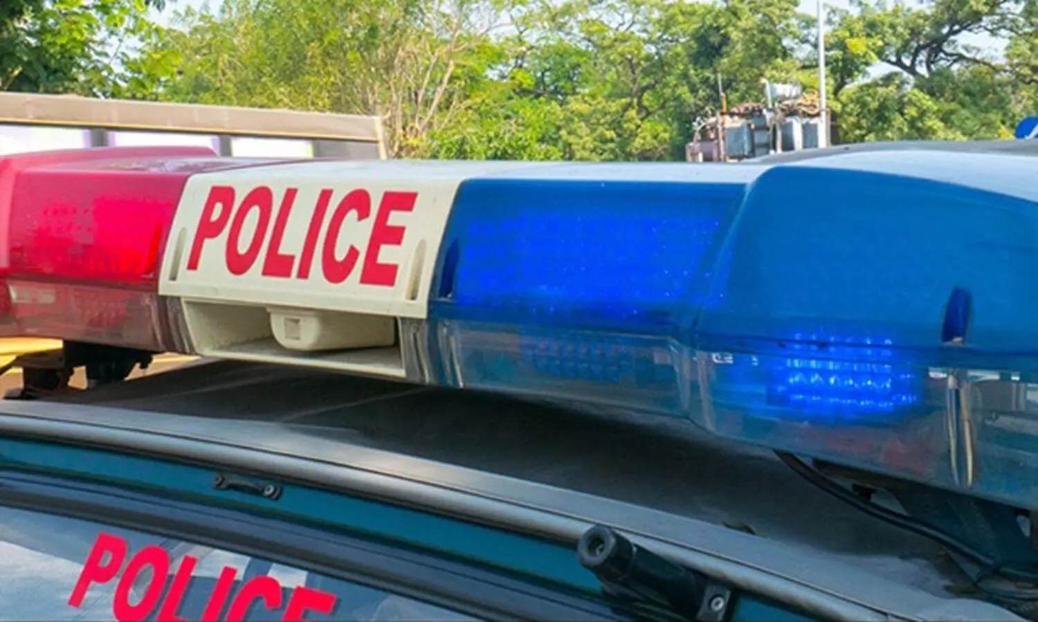 ഹൈവേ മുറിച്ചുകടക്കവേ വണ്ടിയിടിച്ചു, ദേഹത്തുകൂടി കയറിയിറങ്ങിയത് നിരവധി വാഹനങ്ങൾ; അതിദാരുണം ഈ അപകടം