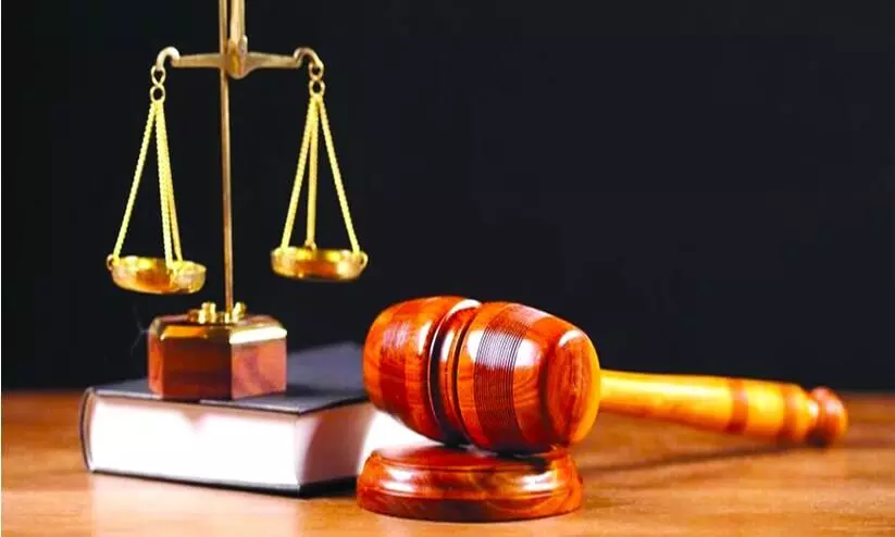 പോക്സോ കേസ് പ്രതിയെ വെറുതേ വിട്ടു പോക്സോ കേസ് പ്രതിയെ വെറുതേ വിട്ടു