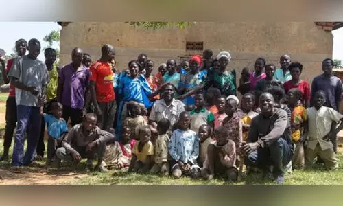 12 ഭാര്യ, 102 മക്കൾ, 578 പേരക്കുട്ടികൾ; പ്രാരാബ്ധക്കാരനാണിയാൾ