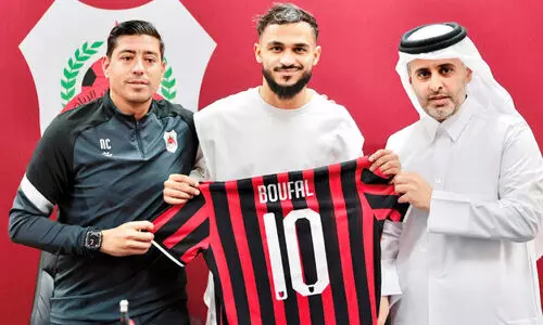 മൊ​റോ​ക്കോ താ​രം സു​ഫി​യാ​ൻ ബൂ​ഫ​ലി​നെ അ​ൽ റ​യ്യാ​ൻ ക്ല​ബ് അ​വ​ത​രി​പ്പി​ച്ച​പ്പോ​ൾ