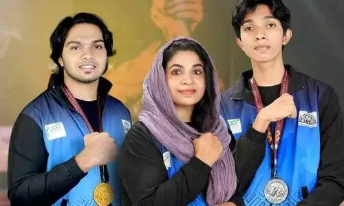 പഞ്ചഗുസ്തിയിൽ സ്വർണം വാരിക്കൂട്ടി ഉമ്മയും മക്കളും