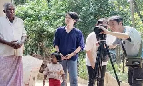 സലീം കാട്ടകത്തിന്റെ മഞ്ഞൾ കൃഷിരീതി ചിത്രീകരിക്കാൻ കൊറിയൻ സംഘം