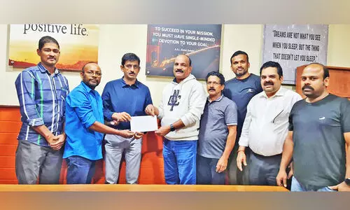 കാ​ർ​ത്തി​കേ​യ​ന്റെ കു​ടും​ബ​ത്തി​ന് ഹോ​പ് സ​ഹാ​യം ന​ൽ​കി