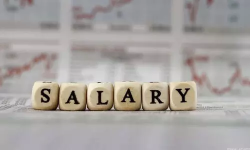 ശ​മ്പ​ളം വൈ​കി​പ്പി​ക്ക​ൽ; ന​ട​പ​ടി​യു​മാ​യി തൊ​ഴി​ൽ മ​ന്ത്രാ​ല​യം