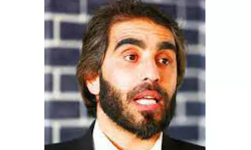 അഫ്ഗാനിൽ സ്ത്രീവിദ്യാഭ്യാസത്തെ അനുകൂലിച്ച അധ്യാപകൻ കസ്റ്റഡിയിൽ അഫ്ഗാനിൽ സ്ത്രീവിദ്യാഭ്യാസത്തെ അനുകൂലിച്ച അധ്യാപകൻ കസ്റ്റഡിയിൽ