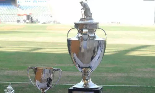 രഞ്ജി ട്രോഫി: മധ്യപ്രദേശ്, കർണാടക, ബംഗാൾ സെമിയിൽ