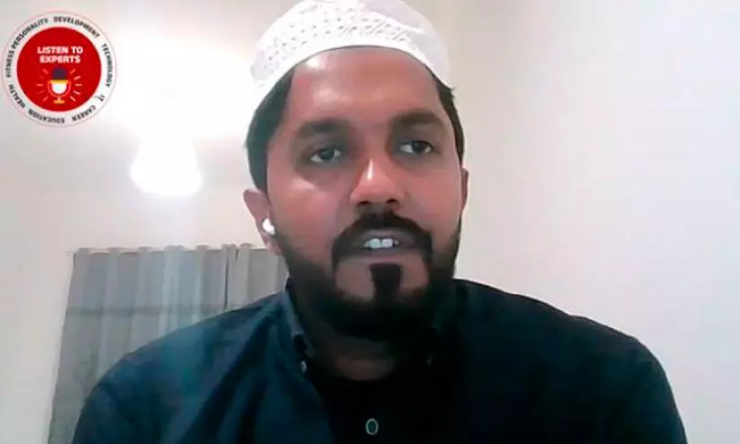 ലിസൺ ടു എക്സ്പേർട് ടോക്ക് സീരീസ് സംഘടിപ്പിച്ചു ലിസൺ ടു എക്സ്പേർട് ടോക്ക് സീരീസ് സംഘടിപ്പിച്ചു