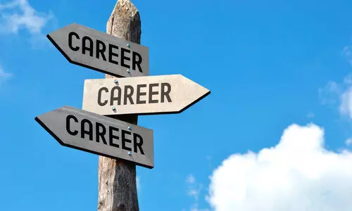 യു.എ.ഇ വിദ്യാർഥികൾക്കുള്ള എൻട്രൻസ് സാധ്യതകളും കരിയർ ഗൈഡൻസും; ഡോക്ടർമാർ ദുബൈയിൽ