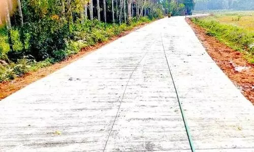 കോട്ടത്തറ-കാക്കഞ്ചാൽ റോഡ് നവീകരണം പുരോഗമിക്കുന്നു കോട്ടത്തറ-കാക്കഞ്ചാൽ റോഡ് നവീകരണം പുരോഗമിക്കുന്നു