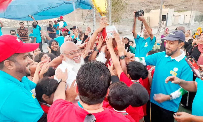 ഇ​ന്റ​ർ മ​ദ്​​റ​സ സ്പോ​ർ​ട്സ് മീ​റ്റ്: റെ​ഡ് ഹൗ​സ് ജേ​താ​ക്ക​ൾ