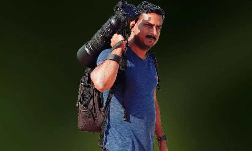 കുഞ്ഞുകാര്യങ്ങളുടെ ഫോട്ടോഗ്രാഫർ; മാക്രോ ലോകത്തേക്ക് കാമറ തിരിച്ച് അനീഷ് കരിങ്ങാട്ടിൽ കുഞ്ഞുകാര്യങ്ങളുടെ ഫോട്ടോഗ്രാഫർ; മാക്രോ ലോകത്തേക്ക് കാമറ തിരിച്ച് അനീഷ് കരിങ്ങാട്ടിൽ