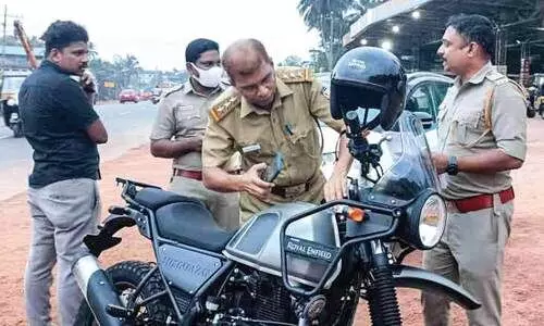 ഓഡോമീറ്ററിൽ കൃത്രിമം: ബൈക്കിന് 1.03 ലക്ഷം രൂപ പിഴ