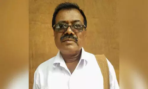 വാർത്താസമ്മേളനത്തിന് പോകുന്നതിനിടെ മുൻ കോൺഗ്രസ് എം.എൽ.എ ട്രക്കിടിച്ച് മരിച്ചു