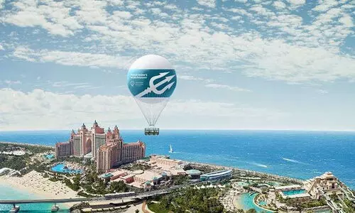 ദു​ബൈ​യി​ൽ ഉ​യ​രെ പ​റ​ക്കാം