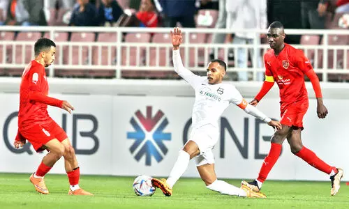 ഖ​ത്ത​ർ സ്റ്റാ​ർ​സ് ലീ​ഗ്; അ​ൽ ദു​ഹൈ​ൽ മു​ന്നേ​റു​ന്നു