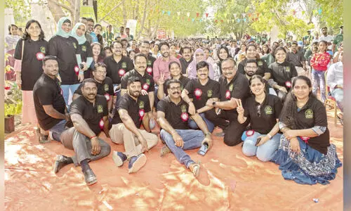 ആ​ഘോ​ഷ​പ്പൊ​ലി​മ​യി​ൽ ഒ​മാ​ൻ; കൃ​ഷി​ക്കൂ​ട്ടം വി​ള​വെ​ടു​പ്പു​ത്സ​വം