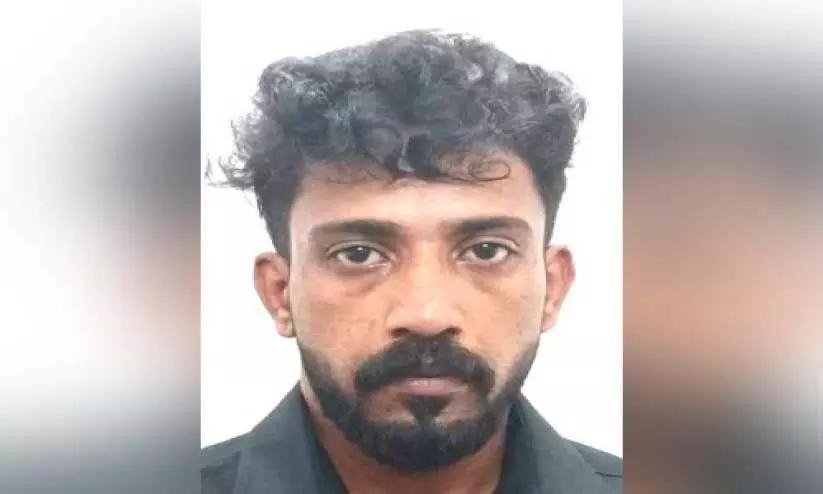 പ്രായപൂർത്തിയാകാത്ത പെൺകുട്ടിയെ പീഡിപ്പിച്ച കേസ്: യുവാവ് അറസ്റ്റിൽ പ്രായപൂർത്തിയാകാത്ത പെൺകുട്ടിയെ പീഡിപ്പിച്ച കേസ്: യുവാവ് അറസ്റ്റിൽ