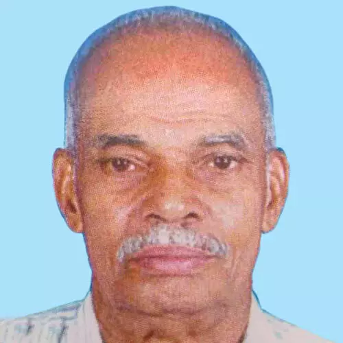 ബാ​ല​ന്‍ നാ​യ​ര്‍