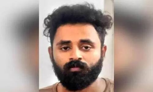 കത്തിചൂണ്ടി മൊബൈലും പാസ്‌വേഡും വാങ്ങി അരലക്ഷം കവർന്ന കേസ്: ഒരാൾകൂടി അറസ്റ്റിൽ