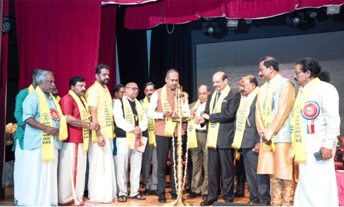 സേ​വ​നം സ്‌​നേ​ഹ​സം​ഗ​മം അ​ബൂ​ദ​ബി​യി​ല്‍