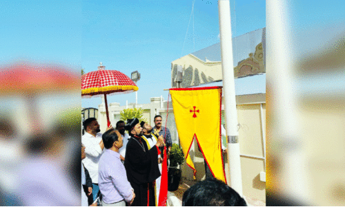 എ​ലി​യാ​സ് ബാ​വാ പെ​രു​ന്നാ​ളി​ന് കൊ​ടി​യേ​റി