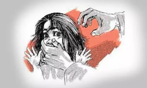 ഒമ്പത്കാരിയെ പീഡിപ്പിച്ച പ്രതിക്ക് ഏഴ് വർഷം കഠിന തടവും പിഴയും