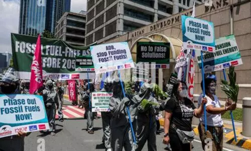 എ.ഡി.ബിയുടെ സ്വകര്യവൽക്കണ നീക്കത്തിന് മുന്നിൽ പിണറായി വിജയൻ മുട്ടുമടക്കുന്നോ?