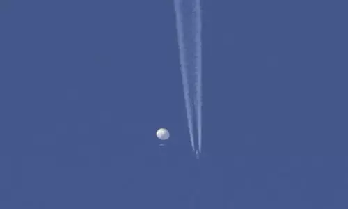 കാറ്റുപോയ ‘ബലൂണാ’യി ചൈന-അമേരിക്ക ബന്ധം