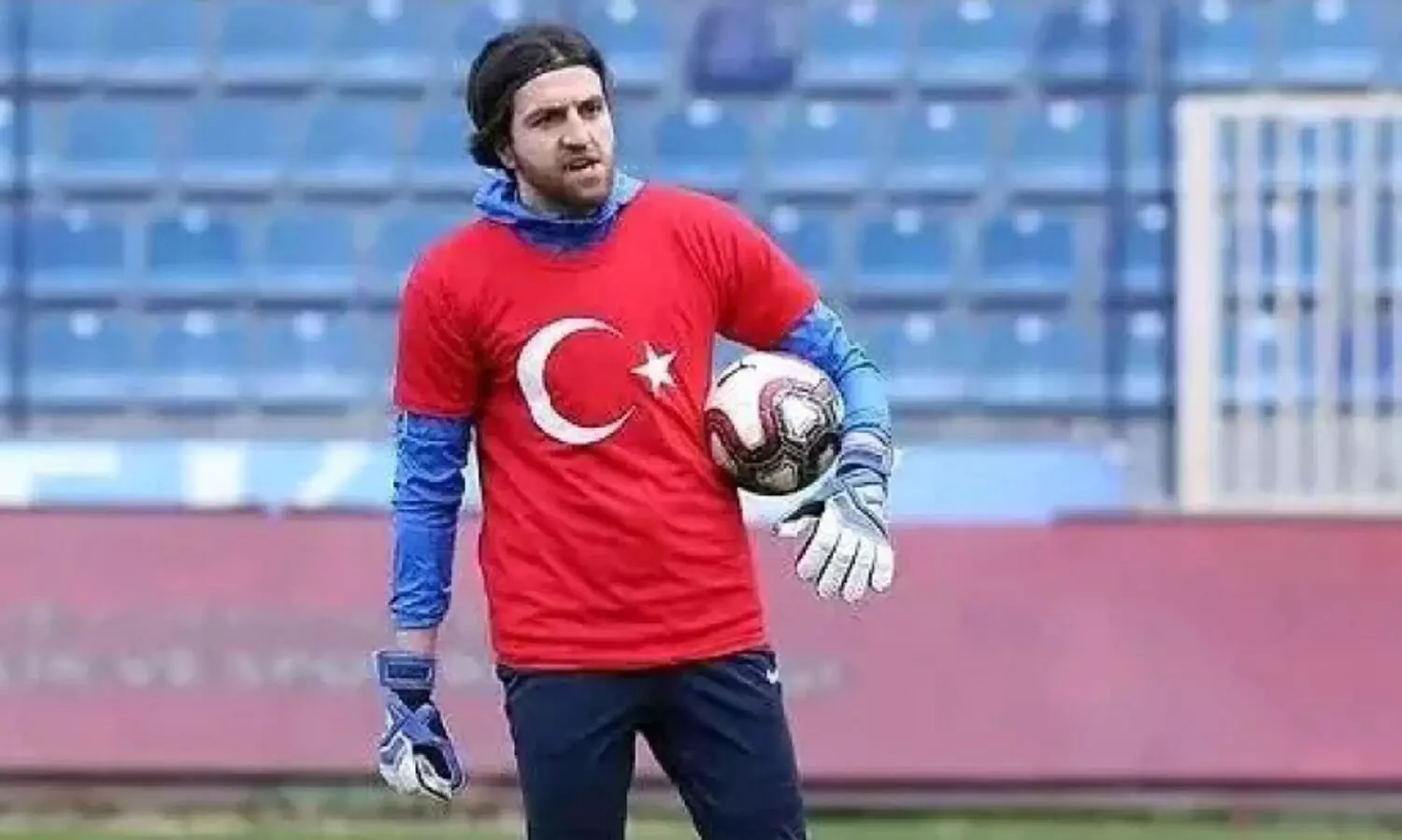 തുർക്കി ഭൂകമ്പത്തിൽ മരിച്ചവരിൽ ഫുട്ബാൾ താരവും