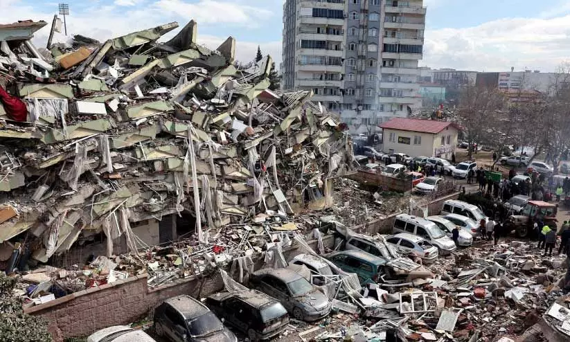 ഭൂകമ്പത്തിൽ കൈത്താങ്ങായി ലോകം