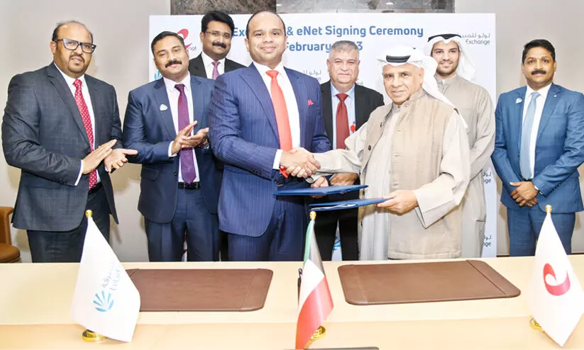 ലുലു മണി ആപ്പിൽ ഇനി ‘ഇ-നെറ്റ്’ ബിൽ പേമെന്റ് സേവനവും ലുലു മണി ആപ്പിൽ ഇനി ‘ഇ-നെറ്റ്’ ബിൽ പേമെന്റ് സേവനവും