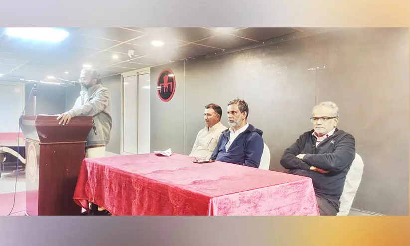 ആലുവ അസ്ഹറുൽ ഉലൂം വിദ്യാഭ്യാസ സാമൂഹിക മേഖലയിലെ മാതൃകാസ്ഥാപനം -അബൂബക്കർ ഫാറൂഖി ആലുവ അസ്ഹറുൽ ഉലൂം വിദ്യാഭ്യാസ സാമൂഹിക മേഖലയിലെ മാതൃകാസ്ഥാപനം -അബൂബക്കർ ഫാറൂഖി