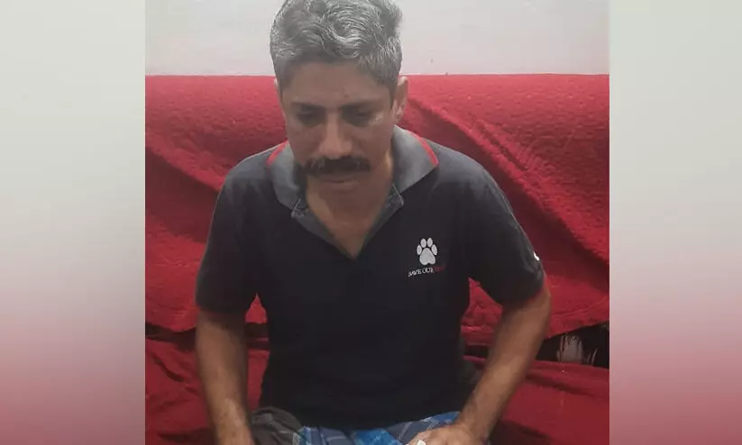 കേസ് ലഘൂകരിക്കുന്നതിന് ഒരു ലക്ഷം രൂപ കൈക്കൂലി; ഫോറസ്റ്റ് റേഞ്ച് ഓഫീസർ വിജിലൻസ് പിടിയിൽ കേസ് ലഘൂകരിക്കുന്നതിന് ഒരു ലക്ഷം രൂപ കൈക്കൂലി; ഫോറസ്റ്റ് റേഞ്ച് ഓഫീസർ വിജിലൻസ് പിടിയിൽ