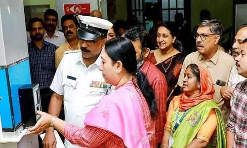 കലക്ടറേറ്റില്‍ ബയോമെട്രിക് പഞ്ചിങ് തുടങ്ങി