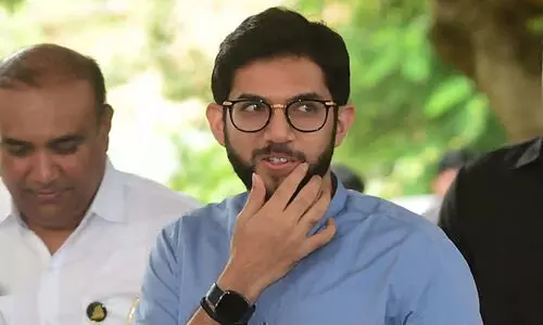 ആദിത്യ താക്കറെയുടെ വാഹനത്തിനുനേരെ ഔറംഗാബാദിൽ കല്ലേറ്