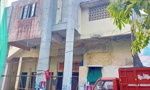 പണി തീരാതെ വർക്കല ടൗൺ ഹാൾ